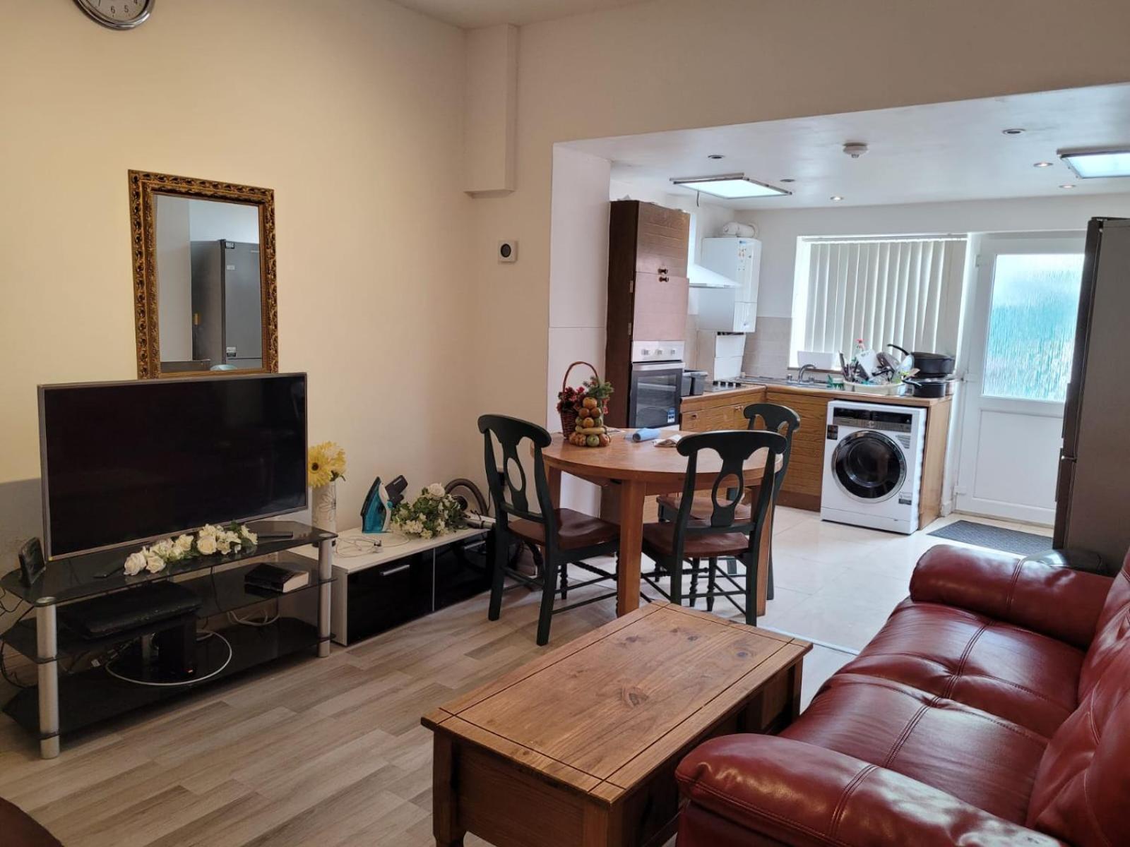 Nice Single Bedroom Near Qmc Nottingham Exteriör bild